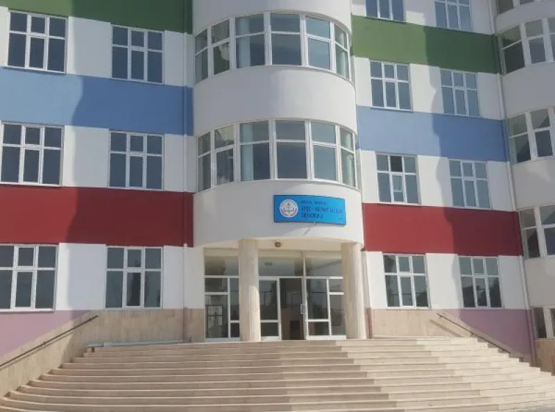 Antalya Ayşe-Mehmet Ali Acar Ortaokulu - Antalya Ortaokulları