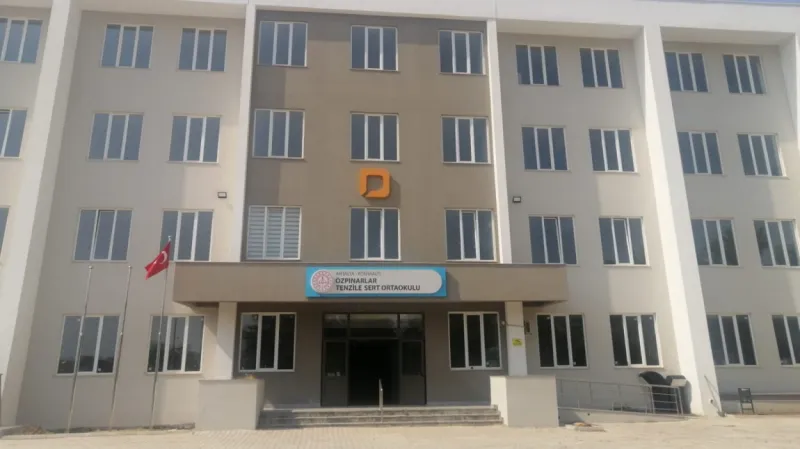 Antalya Özpınarlar Tenzile Sert Ortaokulu - Antalya Ortaokulları