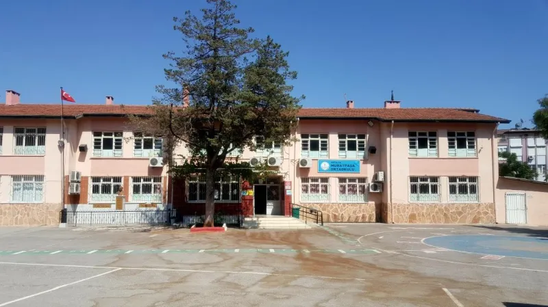 Muratpaşa Ortaokulu Fotoğrafı