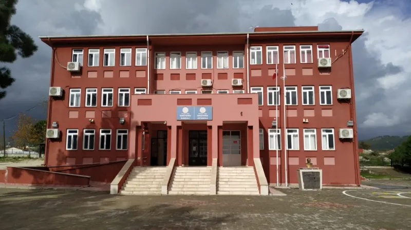 Deniztepesi Ortaokulu Fotoğrafı