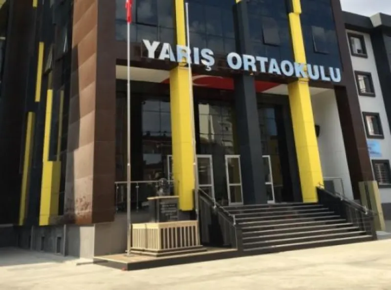 Balıkesir Yarış Ortaokulu - Balıkesir Ortaokulları