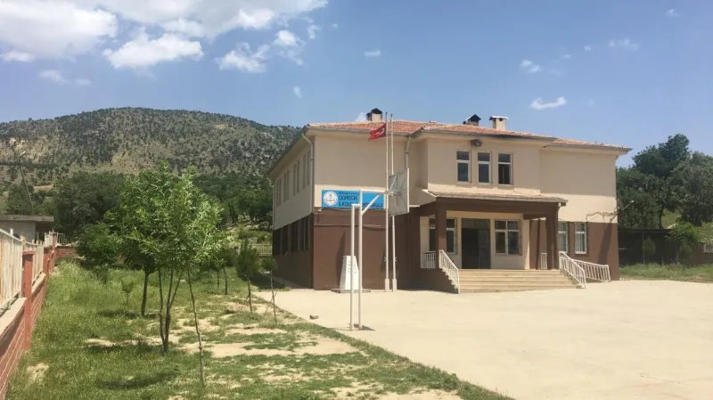 Batman Çevrecik Ortaokulu - Batman Ortaokulları