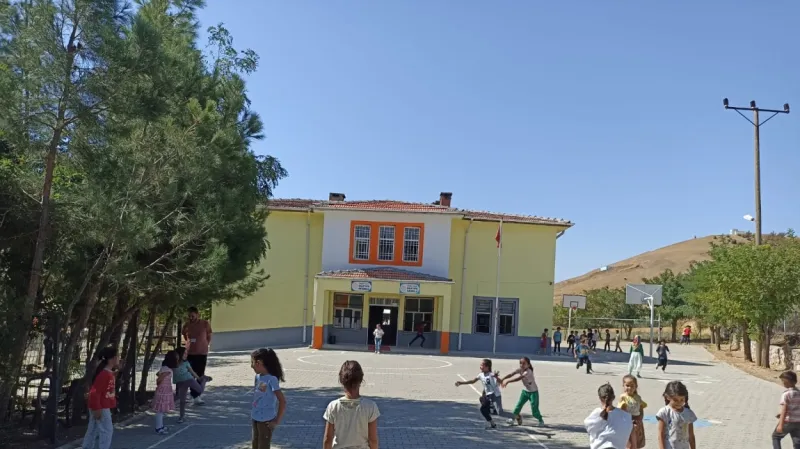 Batman Kaletepe Ortaokulu - Batman Ortaokulları