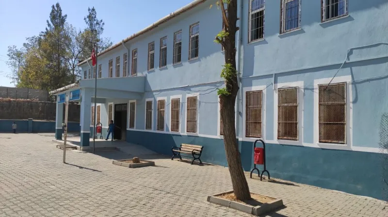 Batman Ünsaldı Ortaokulu - Batman Ortaokulları