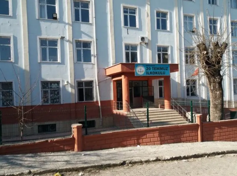 Batman 20 Temmuz Ortaokulu - Batman Ortaokulları