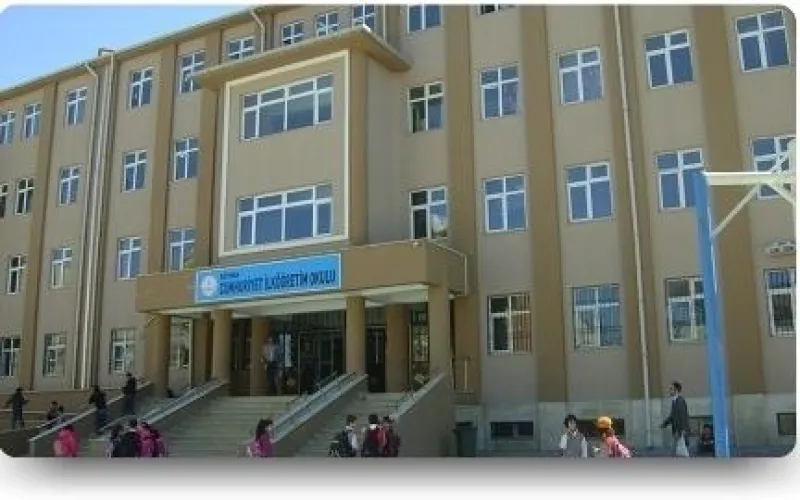 Batman Cumhuriyet Ortaokulu - Batman Ortaokulları