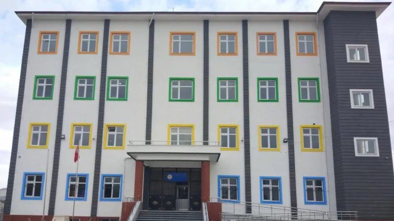 Batman Çevrimova Ortaokulu - Batman Ortaokulları