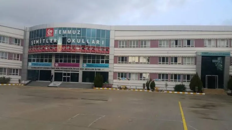 Batman 15 Temmuz Şehitleri İmam Hatip Ortaokulu - Batman Ortaokulları