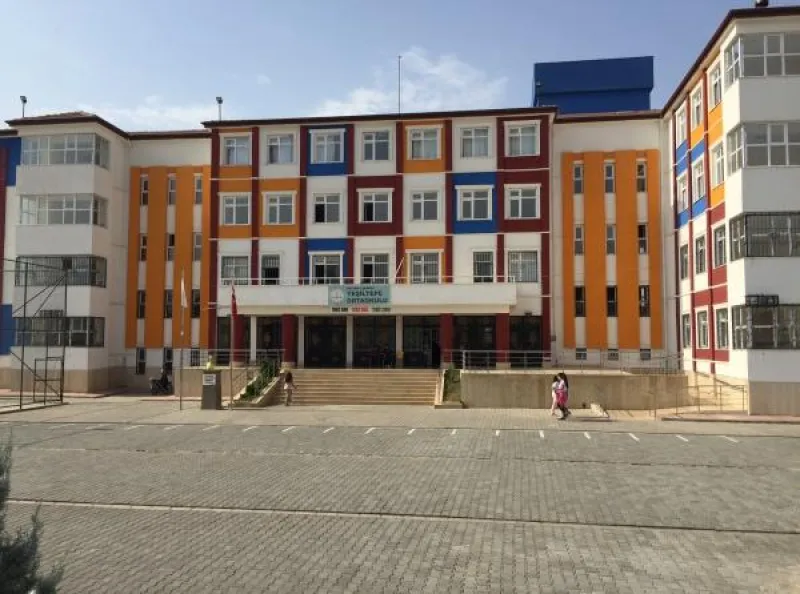 Batman Yeşiltepe Ortaokulu - Batman Ortaokulları