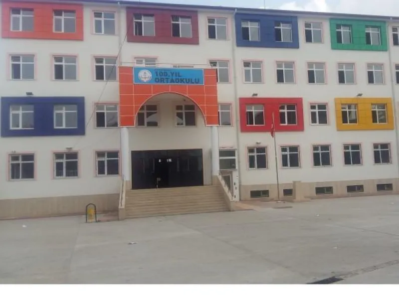 Batman 100. Yıl Ortaokulu - Batman Ortaokulları