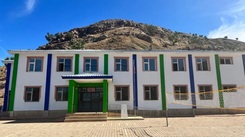 Batman Altıdere Ortaokulu - Batman Ortaokulları