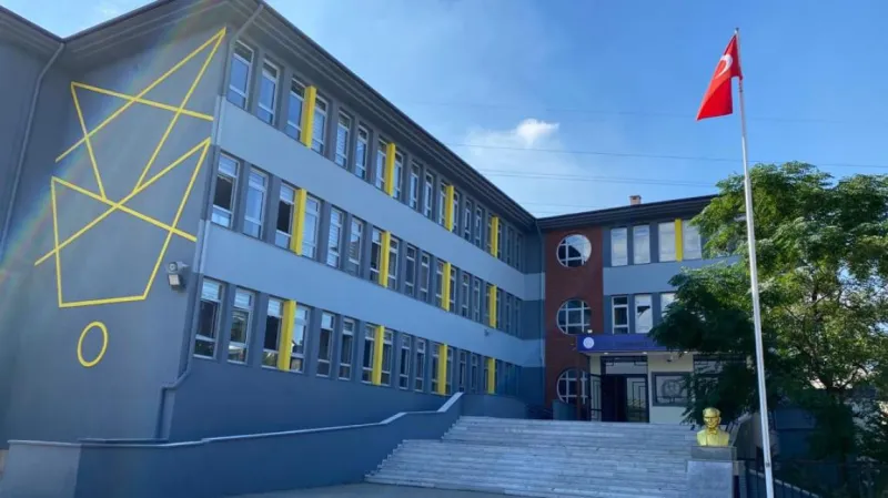 Bursa 80.Yıl Cumhuriyet İmam Hatip Ortaokulu - Bursa Ortaokulları