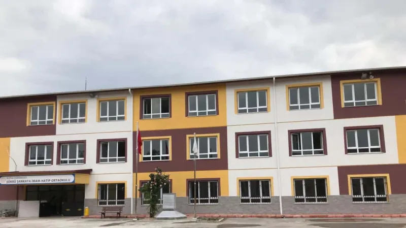 Bursa Şükrü Şankaya İmam Hatip Ortaokulu - Bursa Ortaokulları