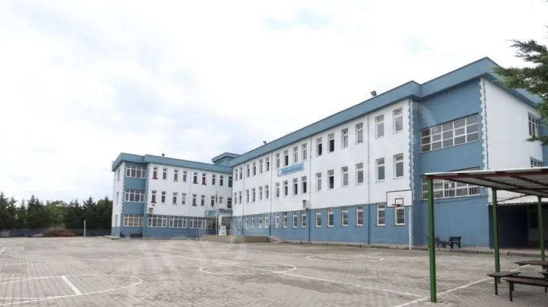 Bursa Zübeyde Hanım Ortaokulu - Bursa Ortaokulları