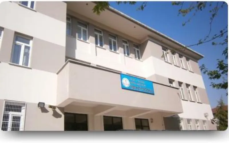 Bursa Adnan Menderes İmam Hatip Ortaokulu - Bursa Ortaokulları