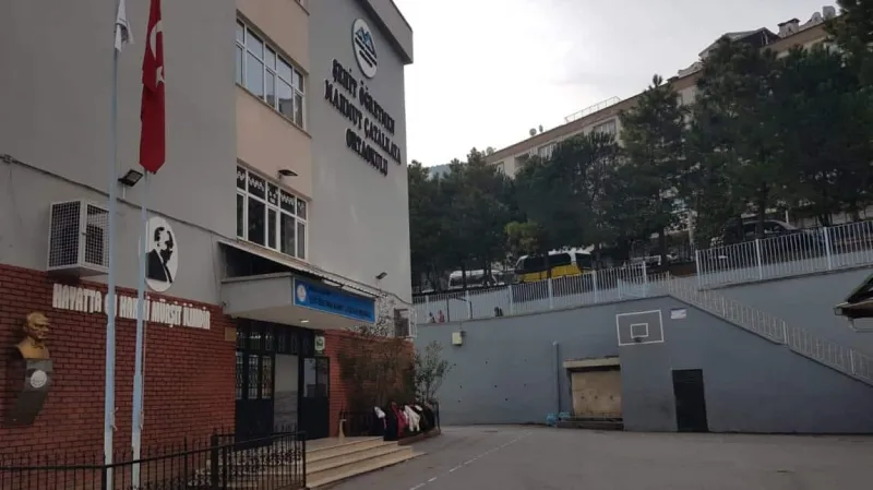 Bursa Şehit Öğretmen Mahmut Çatalkaya Ortaokulu - Bursa Ortaokulları