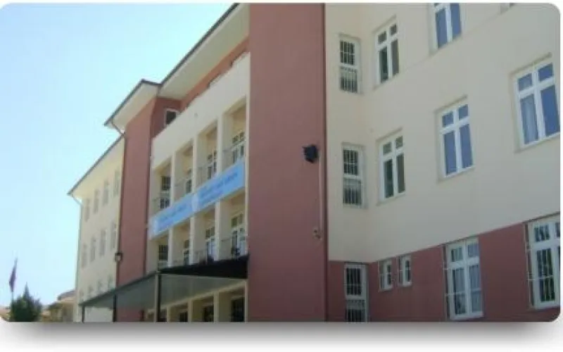 Çorum Mehmet Akif Ersoy Ortaokulu - Çorum Ortaokulları