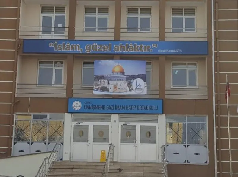 Danişmend Gazi İmam Hatip Ortaokulu Fotoğrafı