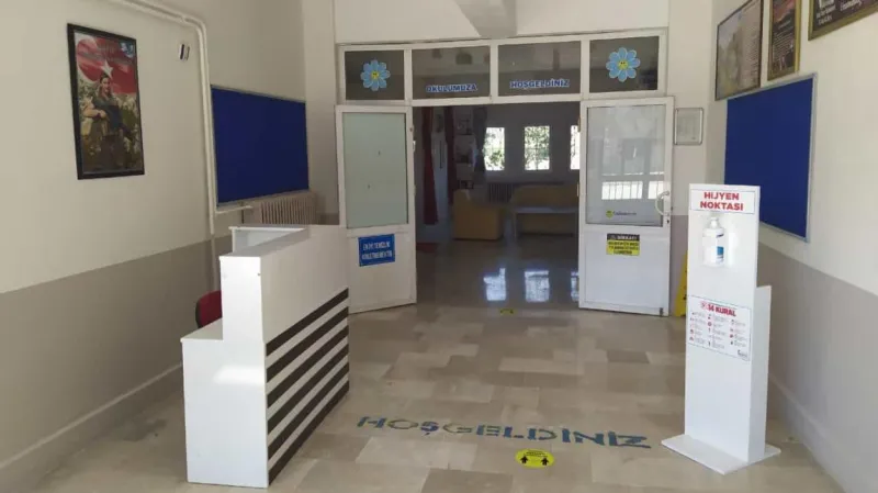 Denizli Şehit Ömer Kağan Kandemir Ortaokulu - Denizli Ortaokulları