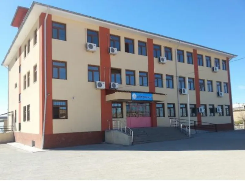 Diyarbakır Üçtepe İmam Hatip Ortaokulu - Diyarbakır Ortaokulları