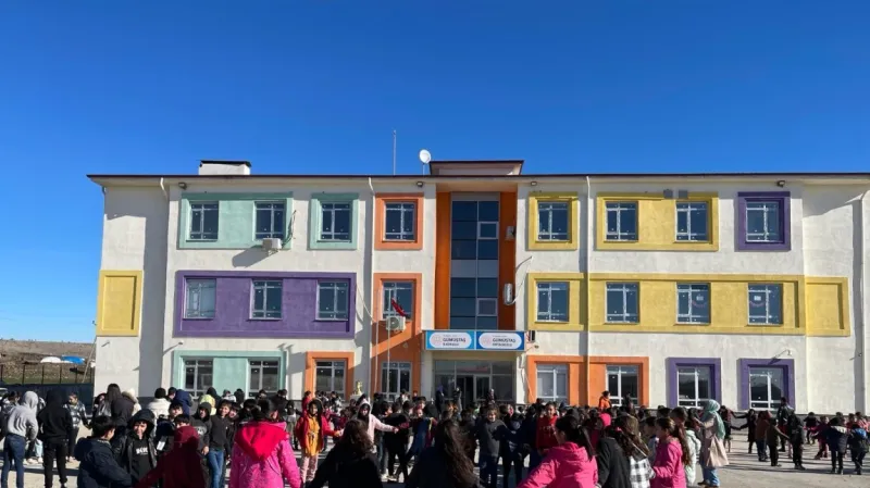 Diyarbakır Gümüştaş Ortaokulu - Diyarbakır Ortaokulları