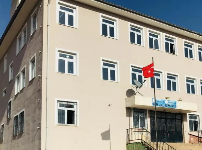 Diyarbakır Sarıerik Ortaokulu - Diyarbakır Ortaokulları