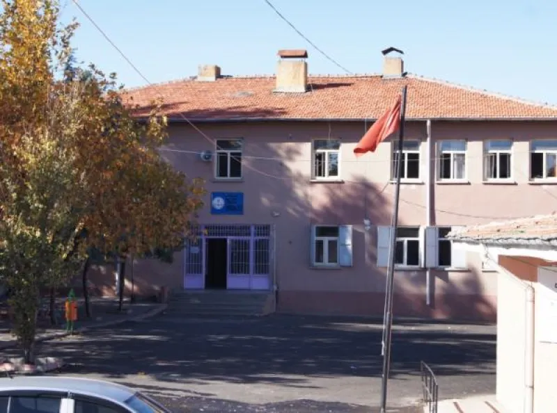 Diyarbakır Şehit Yunus Elaltunterin Ortaokulu - Diyarbakır Ortaokulları
