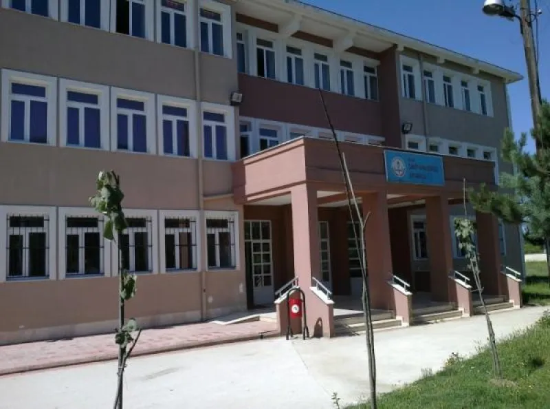 Düzce Çamköy Fatma Gösterişli Ortaokulu - Düzce Ortaokulları