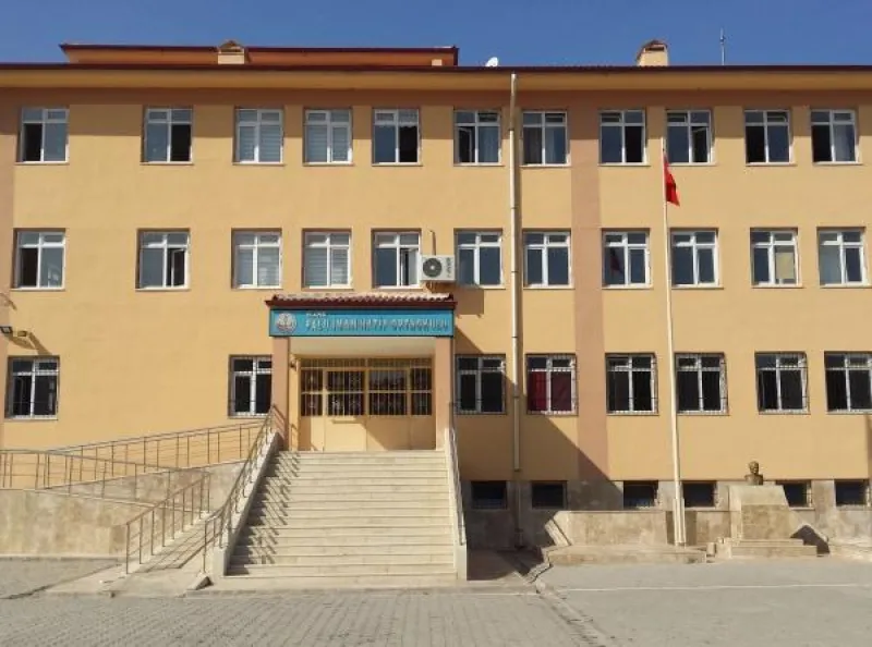 Elazığ Palu İmam Hatip Ortaokulu - Elazığ Ortaokulları