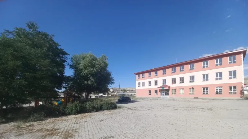 Velibaba Ortaokulu Fotoğrafı
