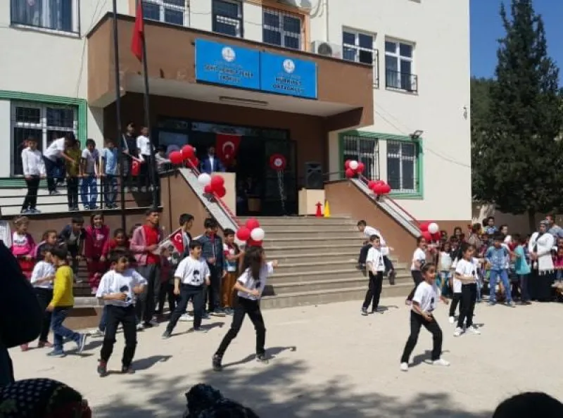 Gaziantep Hürriyet Ortaokulu - Gaziantep Ortaokulları