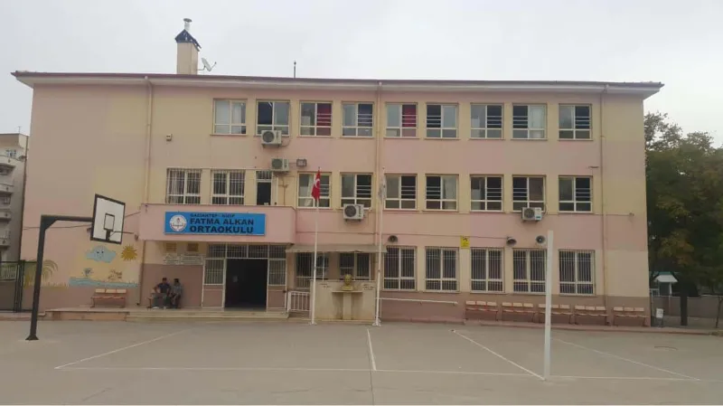 Gaziantep Fatma Alkan Ortaokulu - Gaziantep Ortaokulları