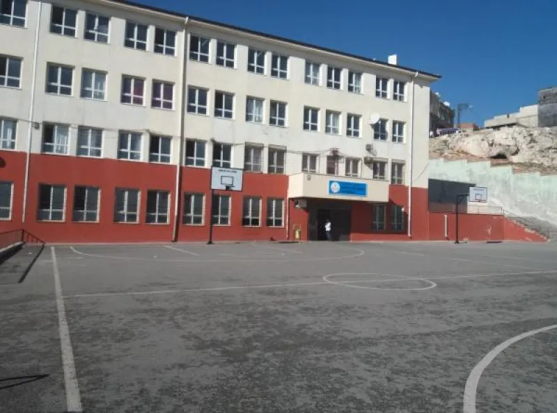 Gaziantep Mareşal Fevzi Çakmak Ortaokulu - Gaziantep Ortaokulları