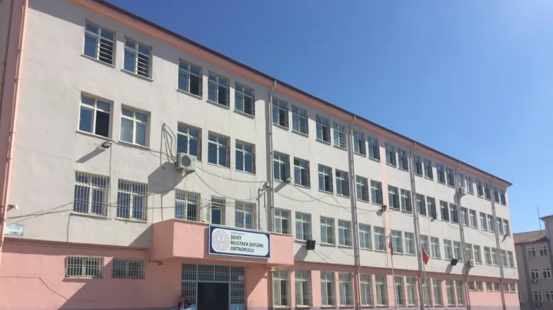 Gaziantep Şehit Mustafa Ertürk Ortaokulu - Gaziantep Ortaokulları