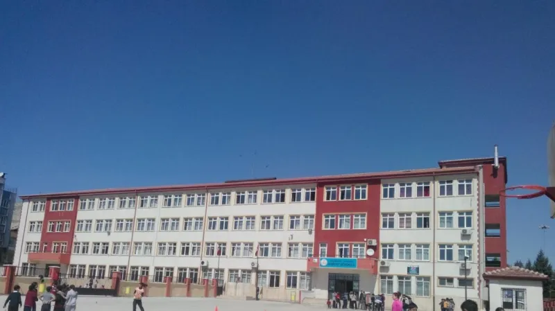 Gaziantep Hürriyet Ortaokulu - Gaziantep Ortaokulları