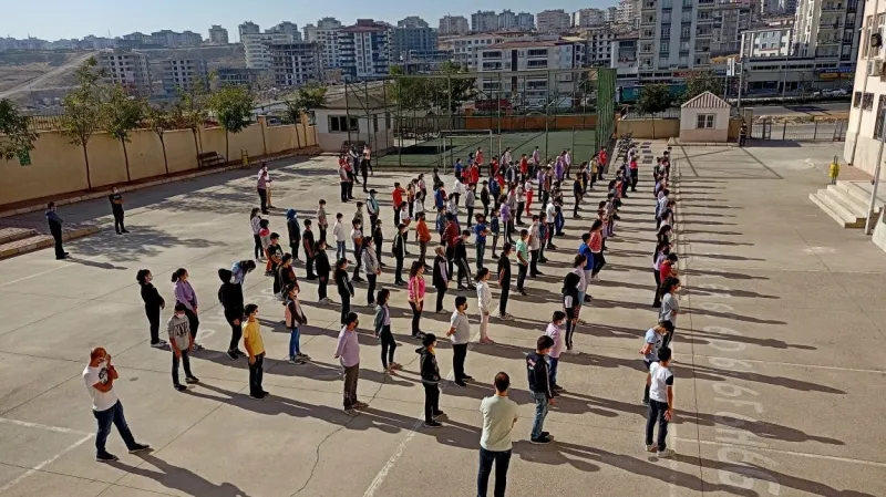 Emire Mustafa Tezel Ortaokulu Fotoğrafı