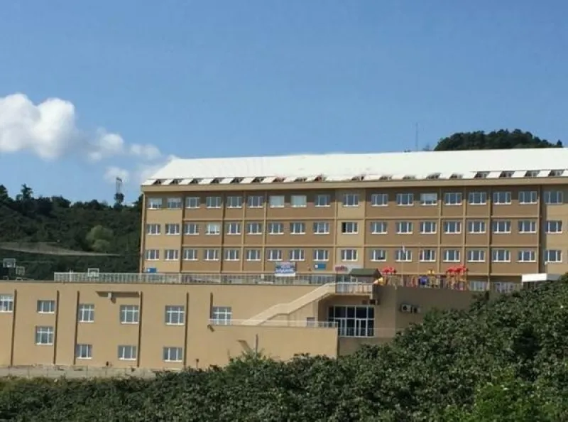 Giresun Giresun 15 Temmuz Şehitler İmam Hatip Ortaokulu - Giresun Ortaokulları