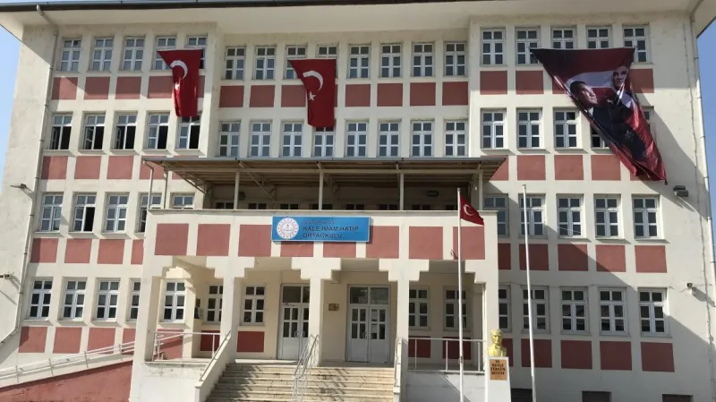 Gümüşhane Kale İmam Hatip Ortaokulu - Gümüşhane Ortaokulları