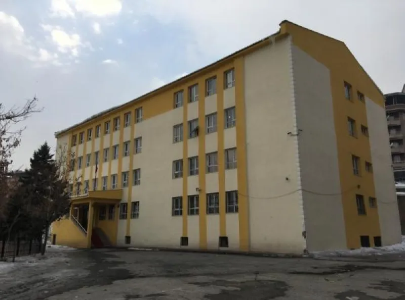 Hakkari 23 Nisan Ortaokulu - Hakkari Ortaokulları