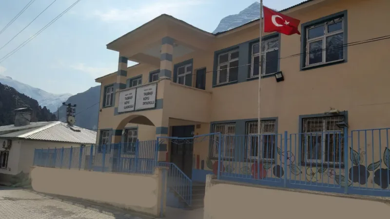 Hakkari Taşbaşı Köyü İmam Hatip Ortaokulu - Hakkari Ortaokulları