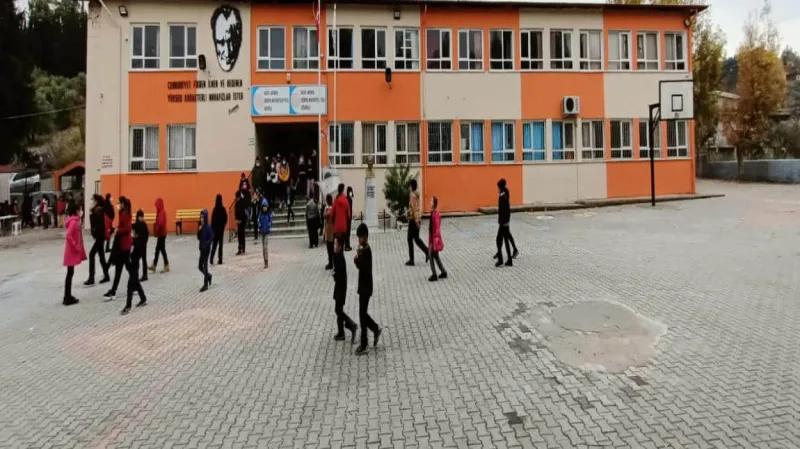 Hatay Serinyol Muhtar Yusuf Tatlı Ortaokulu - Hatay Ortaokulları
