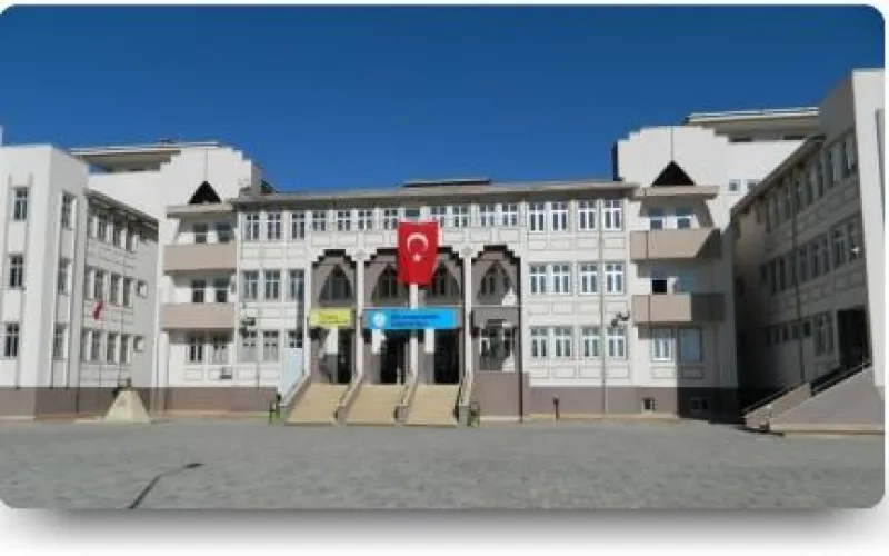 Iğdır Şehit Er Erkan Akdeniz Ortaokulu - Iğdır Ortaokulları