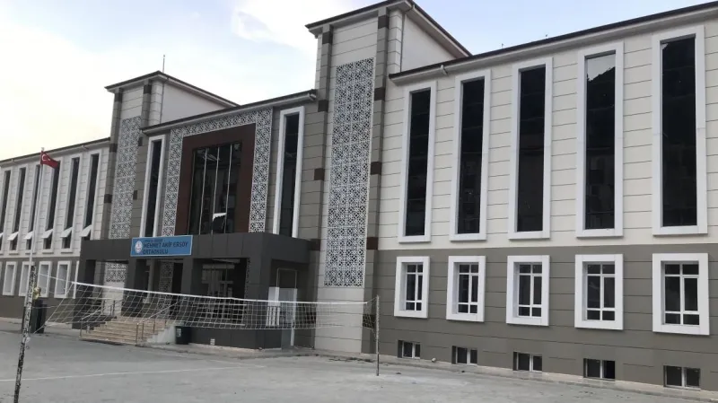 Isparta Mehmet Akif Ersoy Ortaokulu - Isparta Ortaokulları