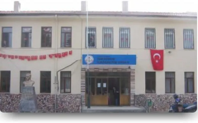 Isparta Yakaören Ortaokulu - Isparta Ortaokulları