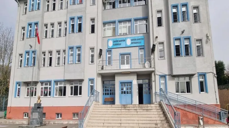 İstanbul Zafer Sarıyer Ortaokulu - İstanbul Ortaokulları