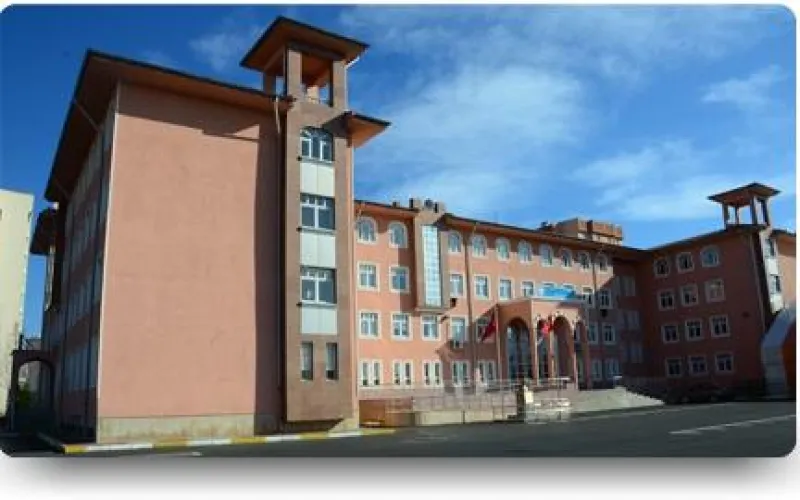 İstanbul Küçükçekmece İmkb Yavuz Sultan Selim Ortaokulu - İstanbul Ortaokulları