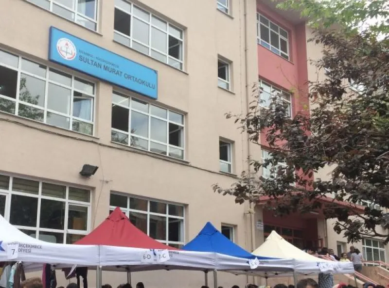 İstanbul Sultan Murat Ortaokulu - İstanbul Ortaokulları