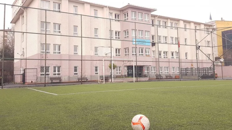 İstanbul Kartaltepe Ortaokulu - İstanbul Ortaokulları