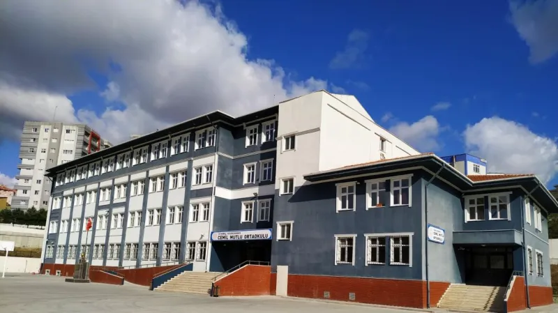 İstanbul Cemil Mutlu Ortaokulu - İstanbul Ortaokulları