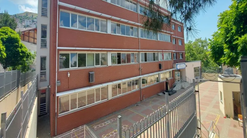 İstanbul Şehit İbrahim Cengiz İmam Hatip Ortaokulu - İstanbul Ortaokulları